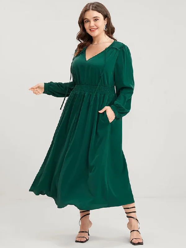 Midi dresses with ribbed textures for a unique and tactile appearance Solid Pocket Shirred Tie V Neck Ruffle Hem Dress Midi dresses with ribbed textures for a unique and tactile appearance Solid Pocket Shirred Tie V Neck Ruffle Hem Dress