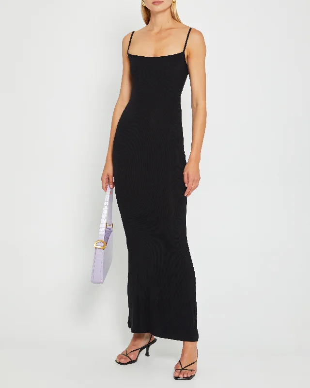 Maxi - inspired midi dresses with flowing fabrics for a beachy vibe Soft Lounge Long Slip Dress Maxi - inspired midi dresses with flowing fabrics for a beachy vibe Soft Lounge Long Slip Dress