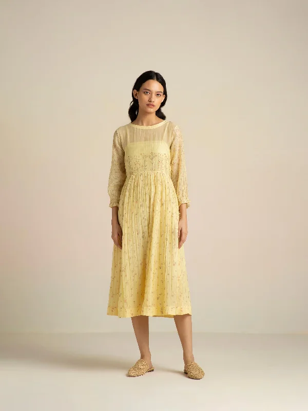 Midi dresses with denim fabric for a casual yet stylish day out Golden Ray Dress