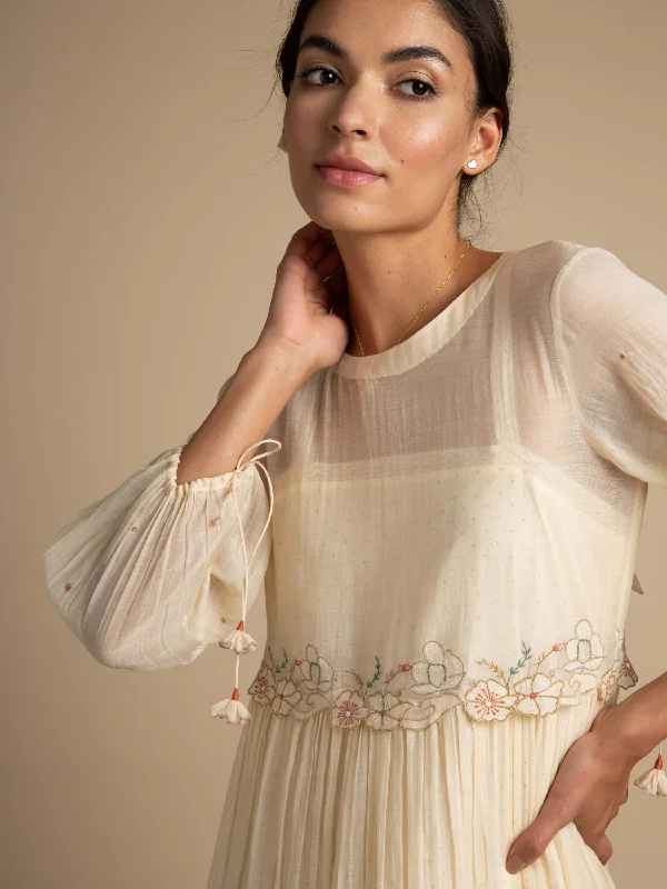 Midi dresses with tassel accents for a bohemian and free - spirited style At The Gallery Dress Midi dresses with tassel accents for a bohemian and free - spirited style At The Gallery Dress