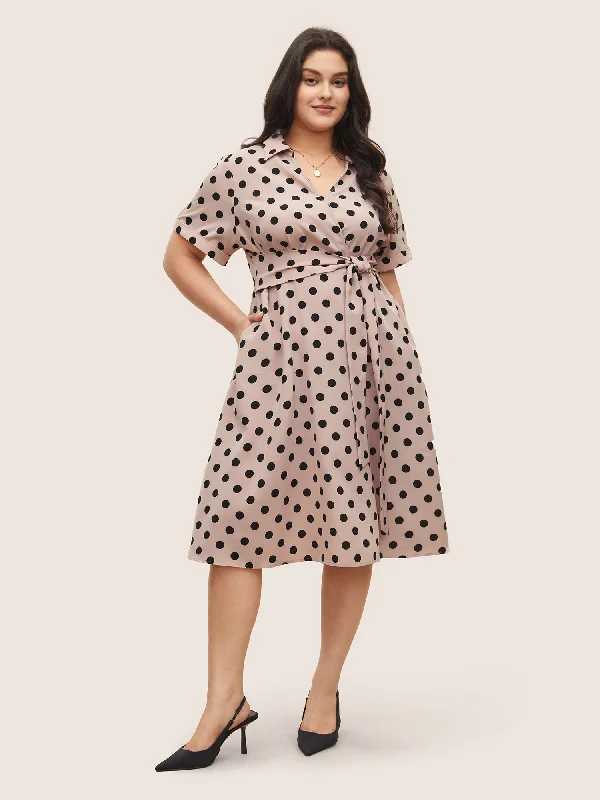 Midi dresses with gathered skirts for a full and flowing silhouette Polka Dot Elastic Waist Ties Pocket Dress Midi dresses with gathered skirts for a full and flowing silhouette Polka Dot Elastic Waist Ties Pocket Dress