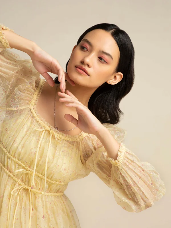 Midi dresses with keyhole backs for a flirty and unexpected detail Almond Blossom Organza Dress Midi dresses with keyhole backs for a flirty and unexpected detail Almond Blossom Organza Dress
