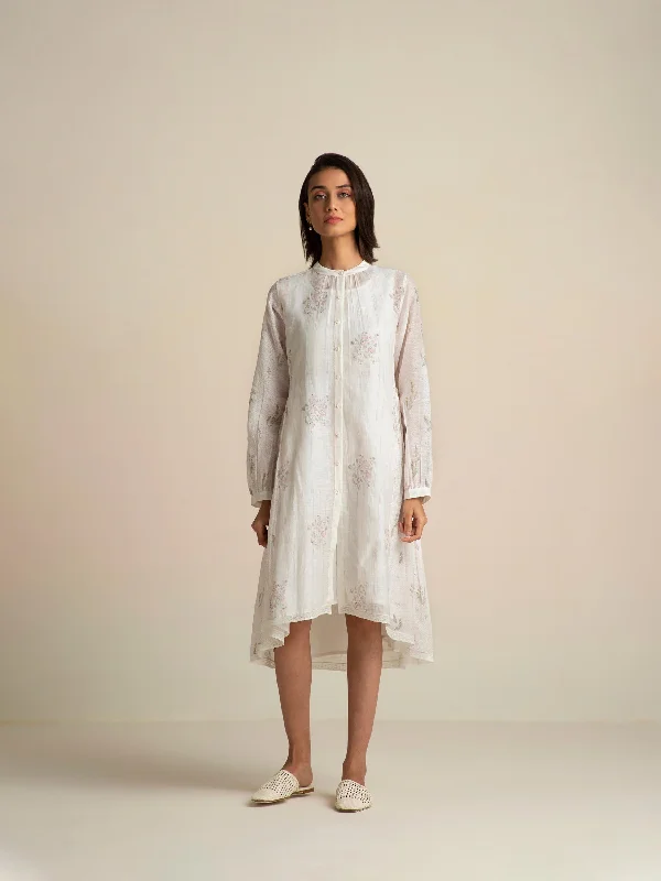 Velvet midi dresses in jewel tones for a glamorous winter event Fading Violets High Low Dress Velvet midi dresses in jewel tones for a glamorous winter event Fading Violets High Low Dress