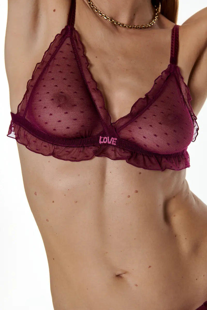 satin women lingerie for a luxurious feelLove Stories - Reggipetto Triangle Bralette | Burgundy satin women lingerie for a luxurious feelLove Stories - Reggipetto Triangle Bralette | Burgundy