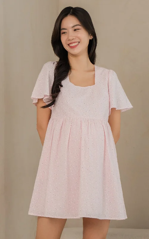 plus size women nursing braWren Floral Nursing Dress in Pink