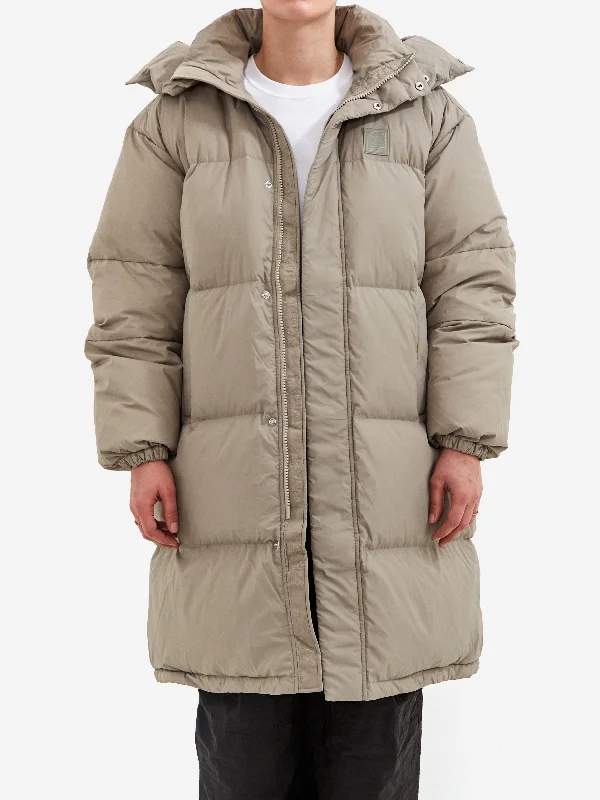 Women's waterproof parka coats with multiple pockets for practicality66° North Dyngja Down Coat - Volcanic Desert Women's waterproof parka coats with multiple pockets for practicality66° North Dyngja Down Coat - Volcanic Desert
