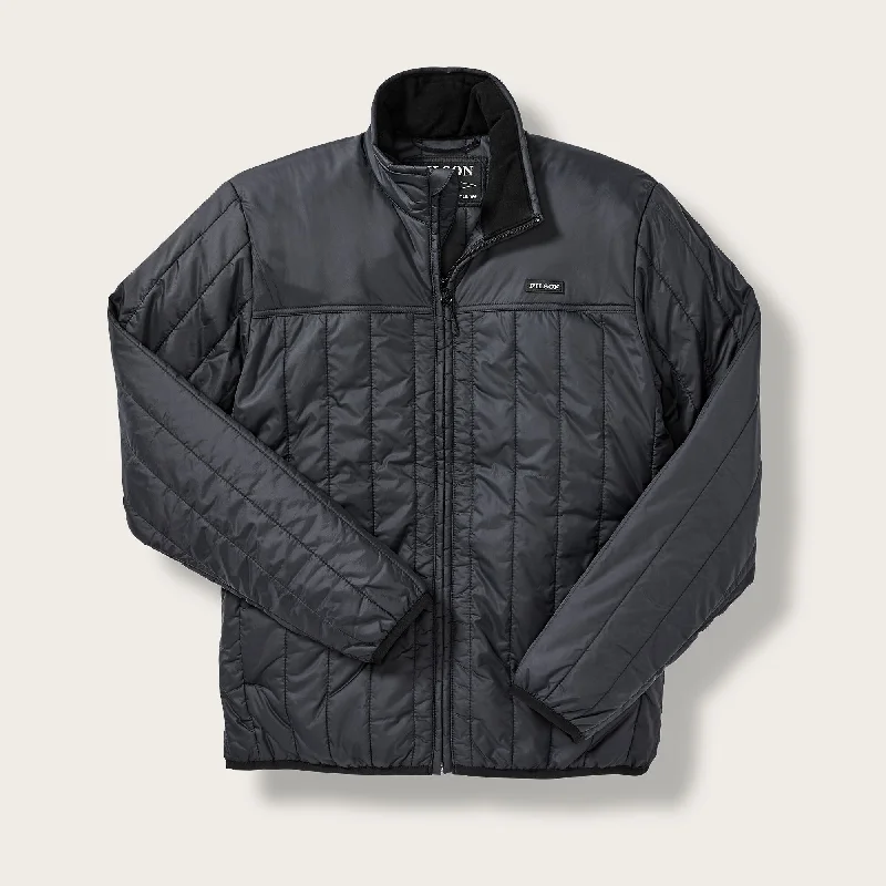 Oversized women's wool coats in a monochromatic look for a trendy outfitULTRALIGHT JACKET Oversized women's wool coats in a monochromatic look for a trendy outfitULTRALIGHT JACKET