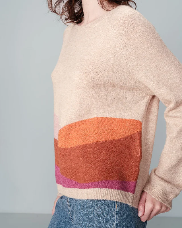 hand knitted women cardigan with artisanal charmPullover Nady Beige