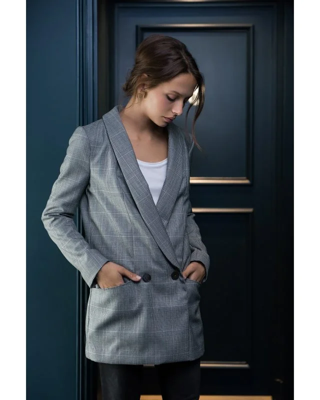 Double - Breasted Women's Leather Blazers in Taupe for an Edgy LookOrageuse Amsterdam Blazer Double - Breasted Women's Leather Blazers in Taupe for an Edgy LookOrageuse Amsterdam Blazer