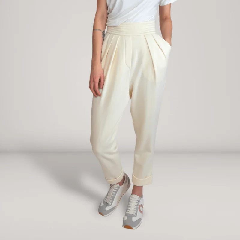 Belted women's cashmere coats in soft pastels for a luxurious feelPleated Bamboo-Cotton Fleece Tapered Track Pants | Jasper Belted women's cashmere coats in soft pastels for a luxurious feelPleated Bamboo-Cotton Fleece Tapered Track Pants | Jasper