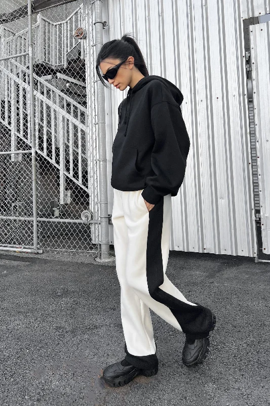 open front women cardigan for easy stylingSWEATPANT WITH SEAM DETAIL