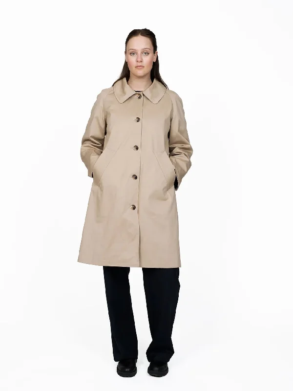 Belted women's cashmere coats in soft pastels for a luxurious feelThe Assembly Line Car Coat Belted women's cashmere coats in soft pastels for a luxurious feelThe Assembly Line Car Coat