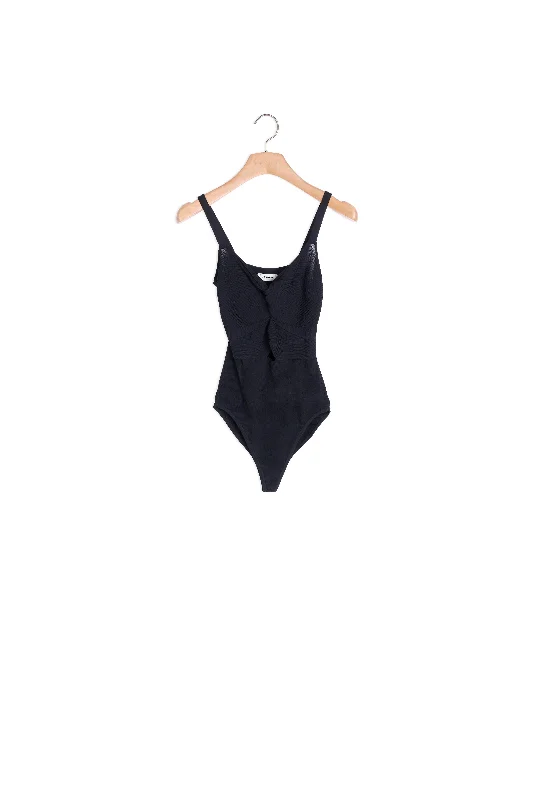 boyfriend style women cardigan for a relaxed fitBody côtelé noué
