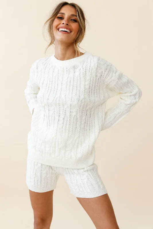 Plus Size Women's Tunic - Style Sweater Dresses with PocketsColorado Cable Knit Sweater Cream Plus Size Women's Tunic - Style Sweater Dresses with PocketsColorado Cable Knit Sweater Cream