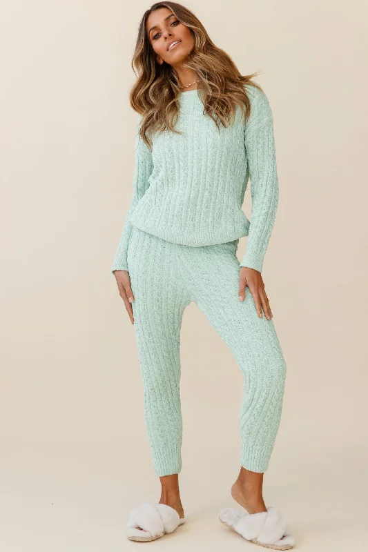 Belted Women's Cotton Blend Sweater Dresses for a Casual LookKansas Cable Knit Fitted Pants Green Belted Women's Cotton Blend Sweater Dresses for a Casual LookKansas Cable Knit Fitted Pants Green