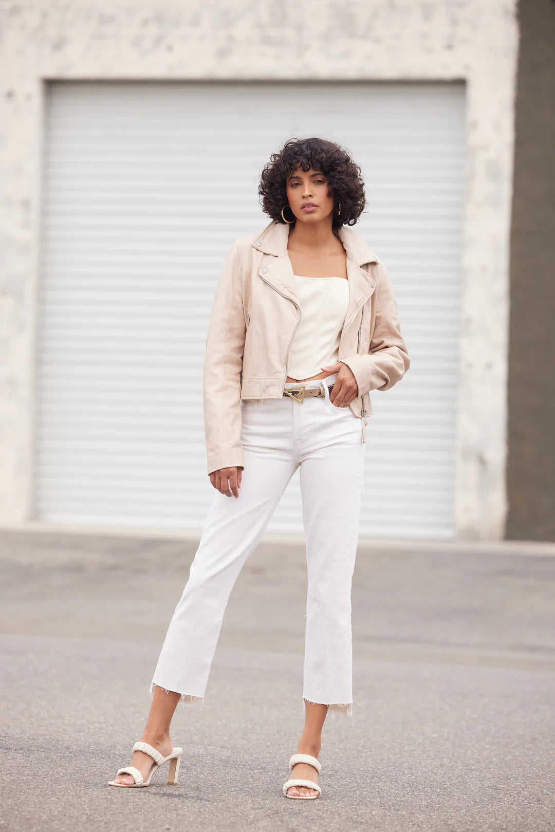 Women's cropped leather jackets with a fringe detail for a western - inspired outfitBiege Julene Women's cropped leather jackets with a fringe detail for a western - inspired outfitBiege Julene