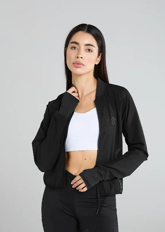 Women's cropped down jackets in bold colors for a sporty and fashionable winter outfitBlack Mesh Jacket Women's cropped down jackets in bold colors for a sporty and fashionable winter outfitBlack Mesh Jacket