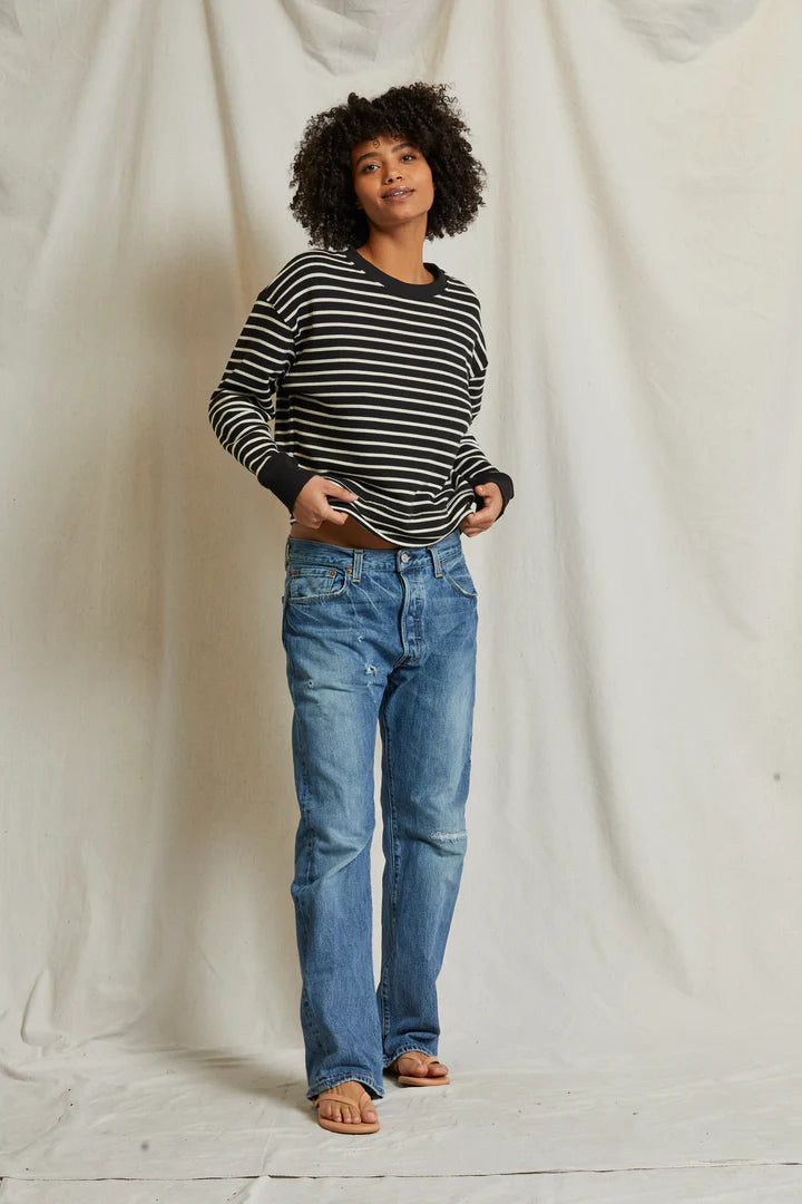 Women's cropped satin jackets in pastel shades for a glamorous evening outBlack Stripe Tyler Women's cropped satin jackets in pastel shades for a glamorous evening outBlack Stripe Tyler