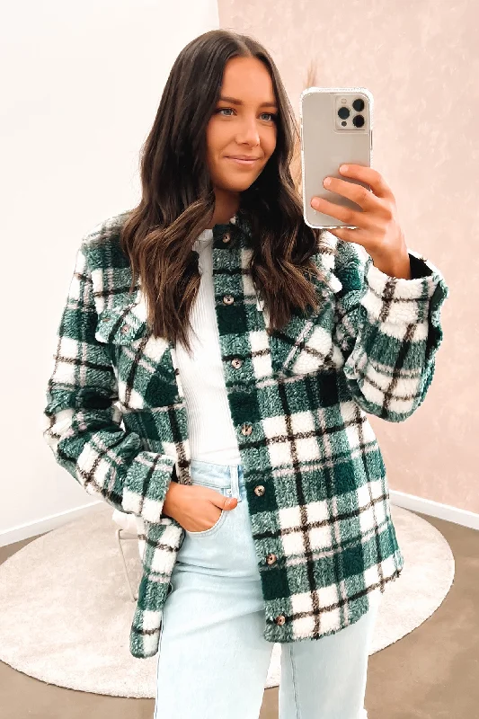 Women's denim jackets with a patchwork design for a bohemian and artsy styleSilent Sherpa Jacket Dark Pine Women's denim jackets with a patchwork design for a bohemian and artsy styleSilent Sherpa Jacket Dark Pine