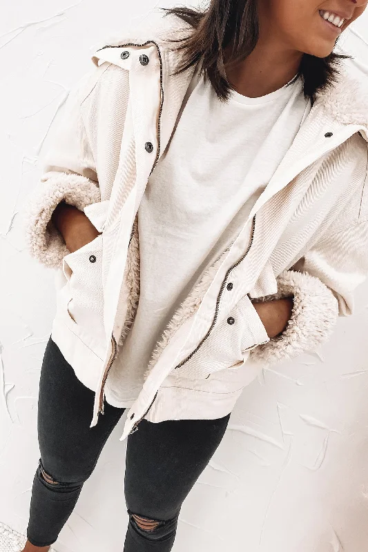 Women's cropped leather jackets with a fringe detail for a western - inspired outfitUtility Sherpa Jacket Bone Women's cropped leather jackets with a fringe detail for a western - inspired outfitUtility Sherpa Jacket Bone