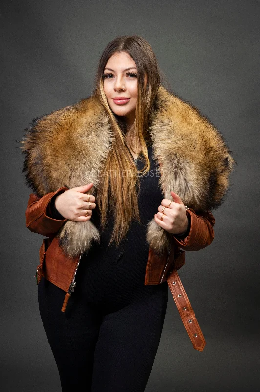 Women's faux fur - trimmed denim jackets for a trendy and cozy styleWomen's Trey Biker Caramel Crunch Oversized Raccoon Collar Women's faux fur - trimmed denim jackets for a trendy and cozy styleWomen's Trey Biker Caramel Crunch Oversized Raccoon Collar