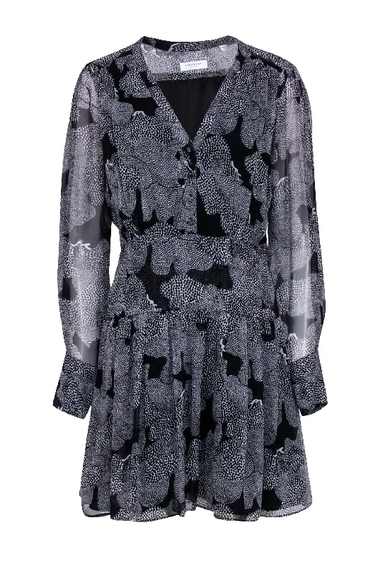 Backless Women Dress for a Sexy and Alluring Look at Evening Events Backless Women Dress for a Sexy and Alluring Look at Evening Events Equipment - Black & White Long Sleeve Abstract Print Dress Sz 6 Backless Women Dress for a Sexy and Alluring Look at Evening Events Backless Women Dress for a Sexy and Alluring Look at Evening Events Equipment - Black & White Long Sleeve Abstract Print Dress Sz 6