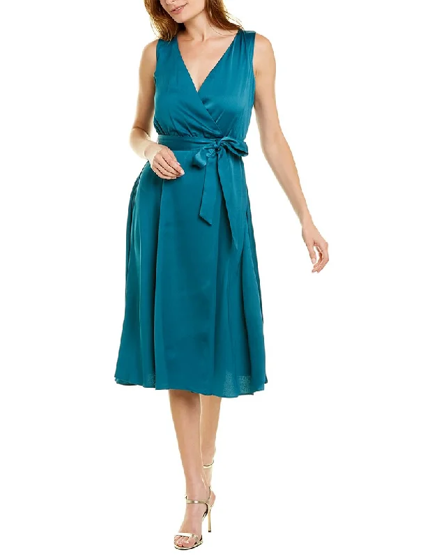 Plus Size Women Dress with a Flattering A - Line Cut for Comfort and Style Plus Size Women Dress with a Flattering A - Line Cut for Comfort and Style Taylor A-Line Dress