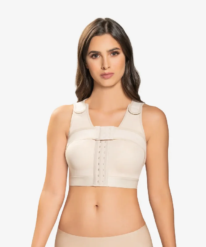 Seamless shaper for a no - show look under clothes​242 CYSM