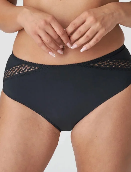 Shaper for a dance performance to hold the body in placePrima Donna Montara Full Brief Shaper for a dance performance to hold the body in placePrima Donna Montara Full Brief