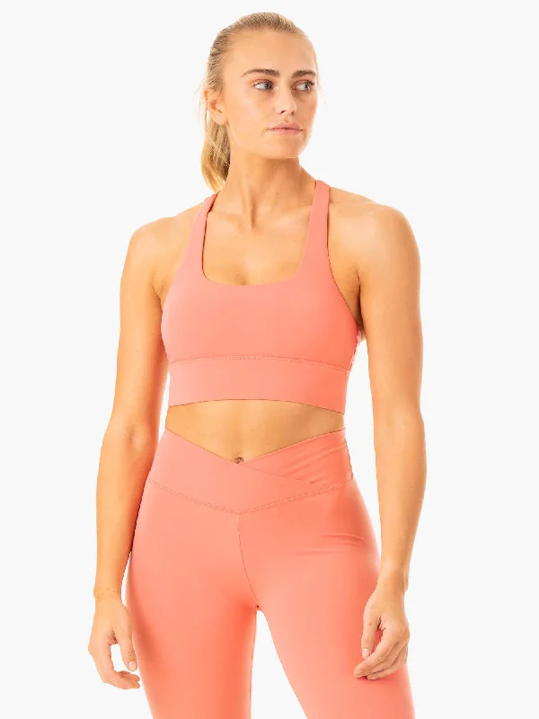 travel women sport bra for easy packingFlow Square Neck Sports Bra - Rose Pink