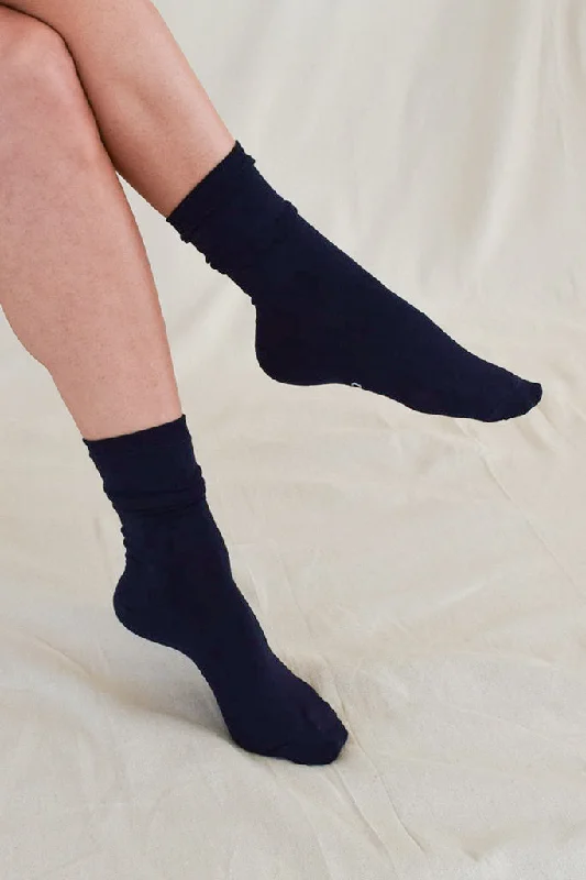 Plus size women's thermal wool knee - high socksWomen's Bamboo Business Socks 3 Pack - Navy Plus size women's thermal wool knee - high socksWomen's Bamboo Business Socks 3 Pack - Navy