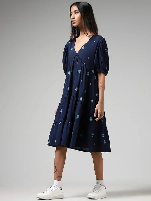 Women's pants for dancing Acid - wash women jeans with a retro finish Bombay Paisley Navy Threadwork Embroidered Cotton Tiered Dress Women's pants for dancing Acid - wash women jeans with a retro finish Bombay Paisley Navy Threadwork Embroidered Cotton Tiered Dress