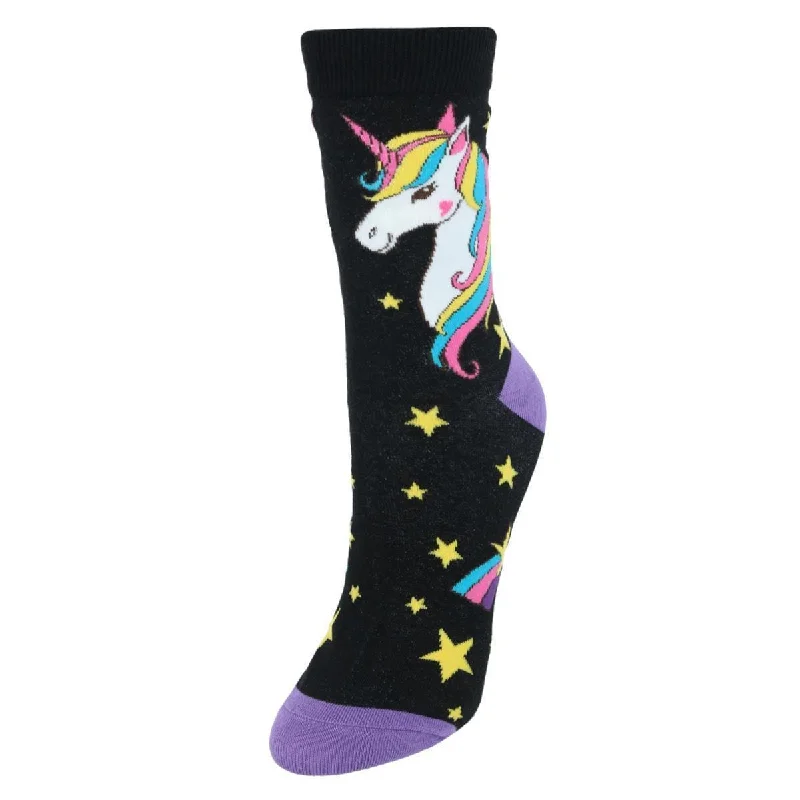 Women's cotton blend crew socks with reinforced heels​CTM® Women's Fun and Cute Novelty Animal Socks (1 Pair)