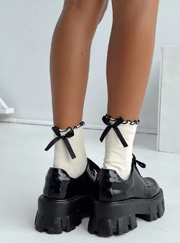 women tights with a control top for shapingLanter Socks Cream