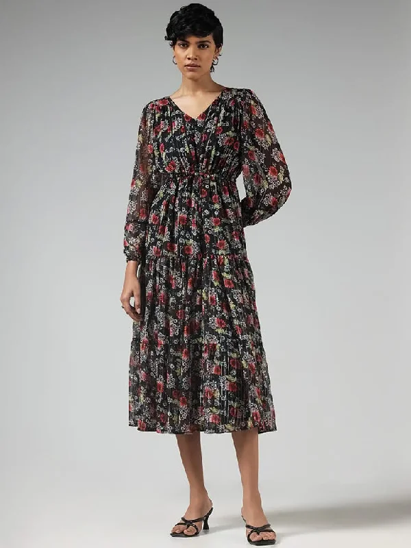 Women's kids - inspired printed pants Colored women jeans in vibrant hues like red and yellow LOV Black Floral Printed Tiered Dress Women's kids - inspired printed pants Colored women jeans in vibrant hues like red and yellow LOV Black Floral Printed Tiered Dress