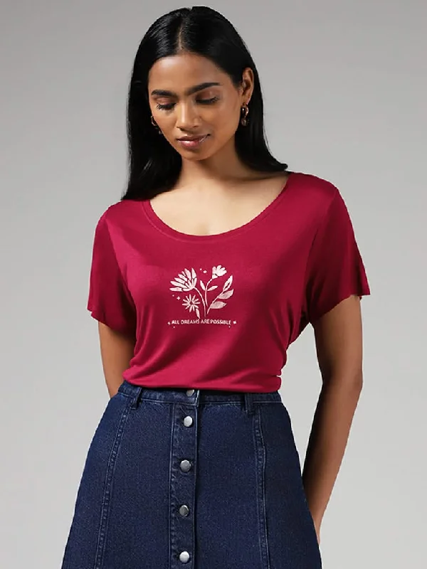 Women's pants with mesh panels Jeggings women jeans combining the comfort of leggings and style of jeans LOV Magenta Printed T-Shirt Women's pants with mesh panels Jeggings women jeans combining the comfort of leggings and style of jeans LOV Magenta Printed T-Shirt