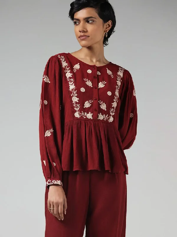 Women's spring - fresh floral pants Skinny women jeans with a form - fitting design LOV Maroon Floral Embroidered Top Women's spring - fresh floral pants Skinny women jeans with a form - fitting design LOV Maroon Floral Embroidered Top