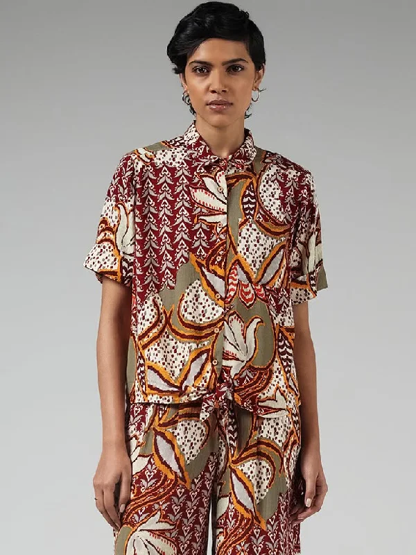 Women's pants for swimming (board shorts style) High - rise flare women jeans for a 70s - inspired look LOV Multicolour Printed Knotted Shirt Women's pants for swimming (board shorts style) High - rise flare women jeans for a 70s - inspired look LOV Multicolour Printed Knotted Shirt