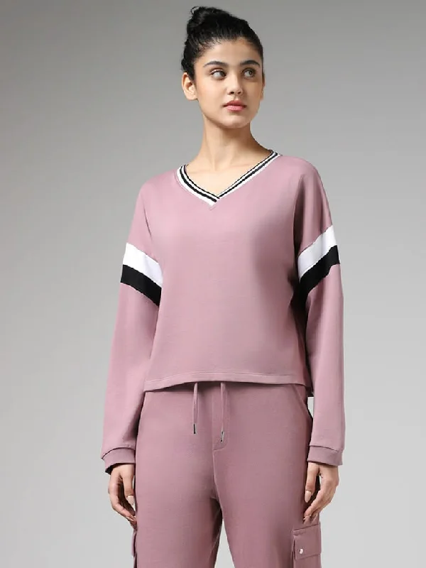 Women's high - waisted yoga pants Skinny women jeans with a form - fitting design Studiofit Solid Pink Cotton Sweatshirt Women's high - waisted yoga pants Skinny women jeans with a form - fitting design Studiofit Solid Pink Cotton Sweatshirt