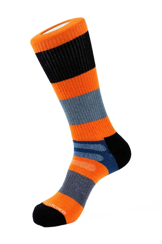 THICK STRIPE ATHLETIC SOCKS