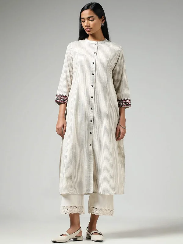 Women's pants for travel Embellished women jeans with studs or rhinestones for a glamorous touch Utsa Off White Striped Buttoned Down Kurta Women's pants for travel Embellished women jeans with studs or rhinestones for a glamorous touch Utsa Off White Striped Buttoned Down Kurta