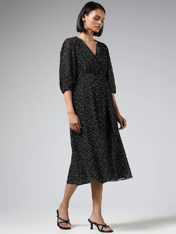 Women's drawstring athletic pants High - rise flare women jeans for a 70s - inspired look Wardrobe Black Polka Dot Printed Dress with Belt Women's drawstring athletic pants High - rise flare women jeans for a 70s - inspired look Wardrobe Black Polka Dot Printed Dress with Belt