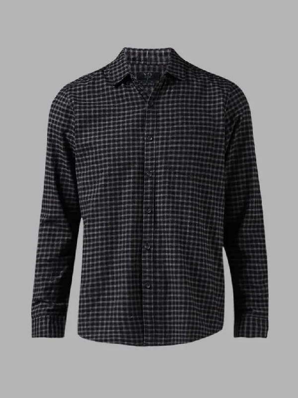 Women's pants for outdoor adventures Dark - wash women jeans for a sophisticated and slimming effect WES Casuals Black Checked Cotton Slim-Fit Shirt Women's pants for outdoor adventures Dark - wash women jeans for a sophisticated and slimming effect WES Casuals Black Checked Cotton Slim-Fit Shirt