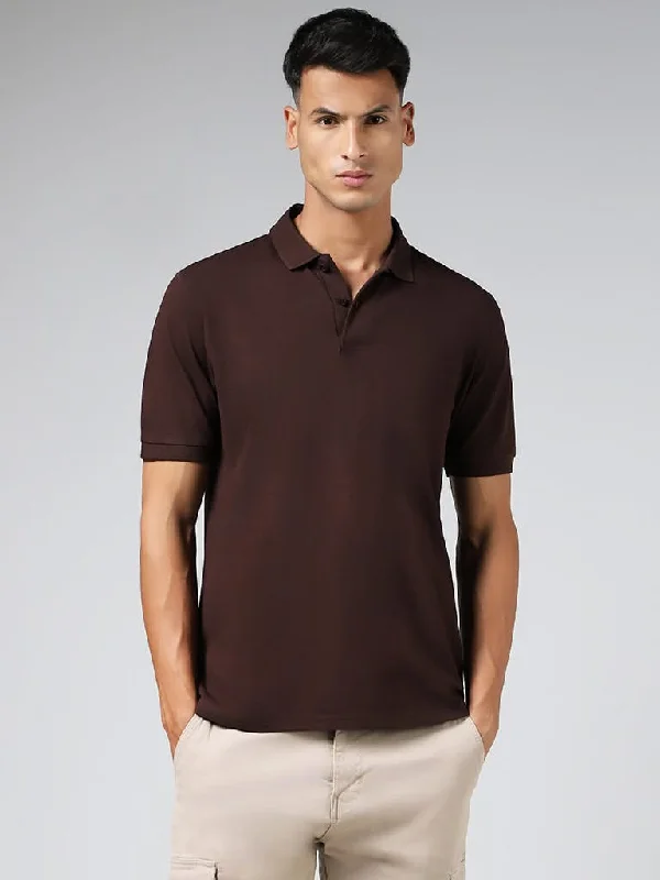 Women's pants with hidden pockets Embellished women jeans with studs or rhinestones for a glamorous touch WES Casuals Solid Brown Cotton Blend Relaxed-Fit Polo T-Shirt Women's pants with hidden pockets Embellished women jeans with studs or rhinestones for a glamorous touch WES Casuals Solid Brown Cotton Blend Relaxed-Fit Polo T-Shirt