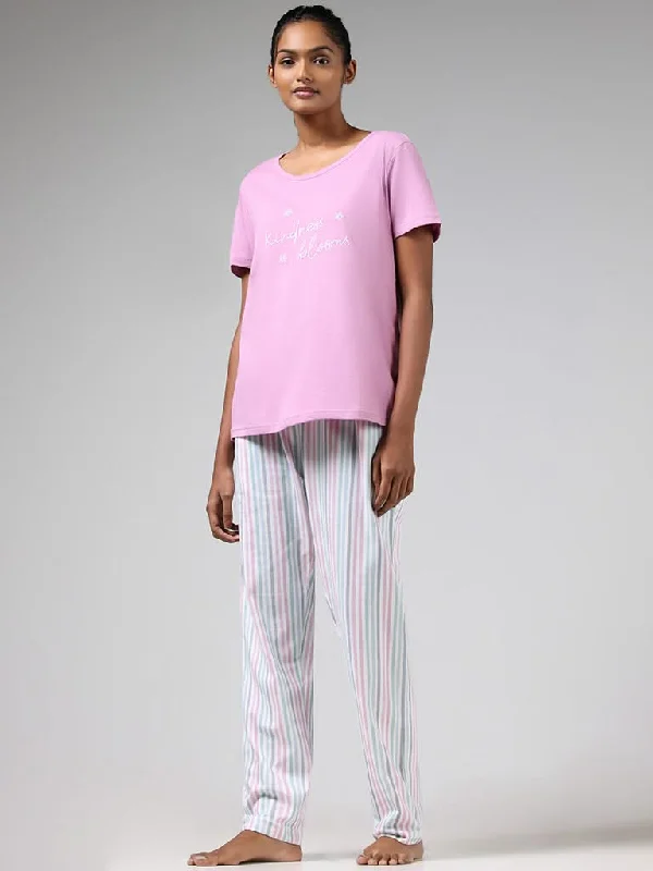 Women's long - sleeve jumpsuit pants Straight - leg women jeans with a classic and timeless appeal Wunderlove Multicolor Striped Cotton Pyjamas Women's long - sleeve jumpsuit pants Straight - leg women jeans with a classic and timeless appeal Wunderlove Multicolor Striped Cotton Pyjamas
