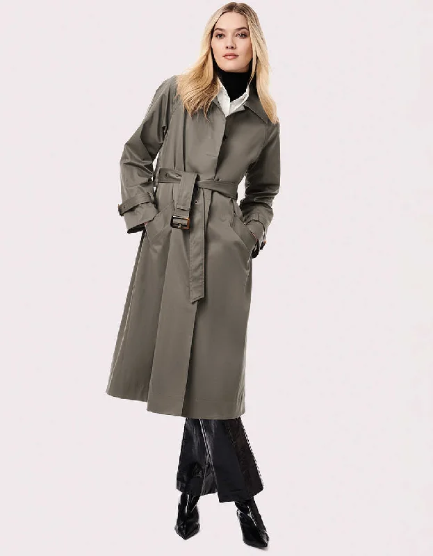 Checkered women's wool coats in a classic pattern for a timeless styleGetaway Belted Long Rain Coat Checkered women's wool coats in a classic pattern for a timeless styleGetaway Belted Long Rain Coat