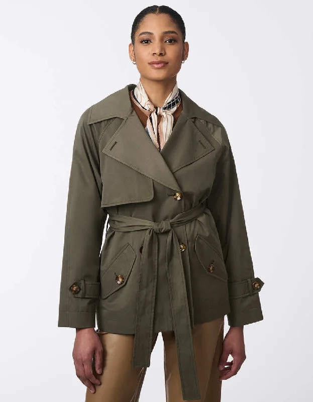 Checkered women's wool coats in a classic pattern for a timeless styleMetro Safari Trench Coat Checkered women's wool coats in a classic pattern for a timeless styleMetro Safari Trench Coat