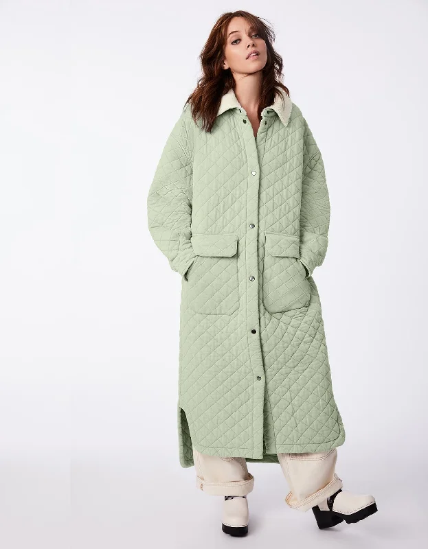 Belted women's cashmere coats in soft pastels for a luxurious feelQuilted French Terry Walker Belted women's cashmere coats in soft pastels for a luxurious feelQuilted French Terry Walker