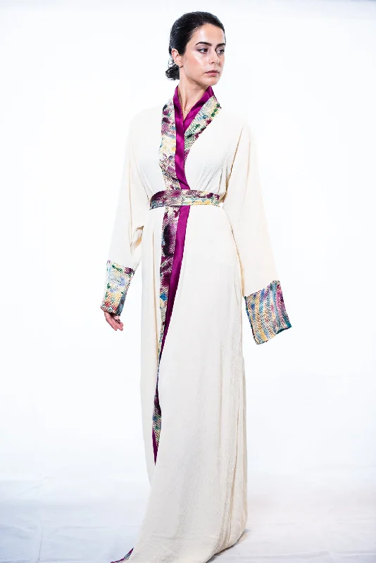 women robes made of luxurious silkAinhoa kimono robe