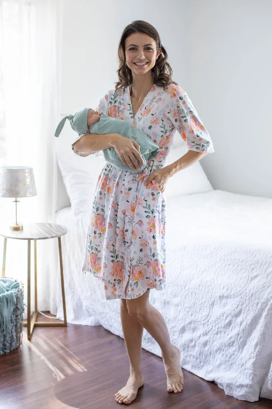 Mila Pregnancy Robe & Sage Green Swaddle Blanket Set